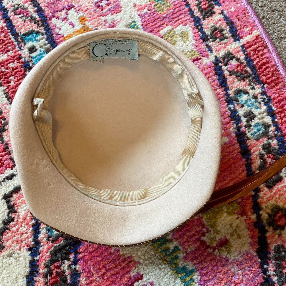 1950s Bullock's Pasadena Collegienne Felt Hat With Feather View 6
